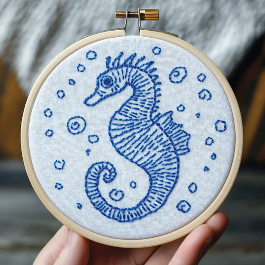 Simple Seahorse image 0